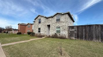 featured image of 1801 Wildrose Dr