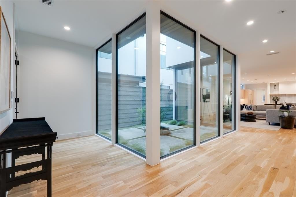 3617 Springbrook St - Photo 2 of 37