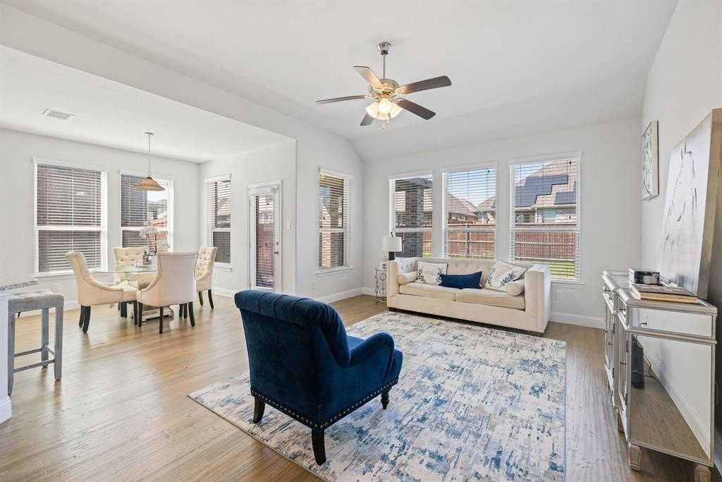 11740 Tuscarora Dr - Photo 7 of 34