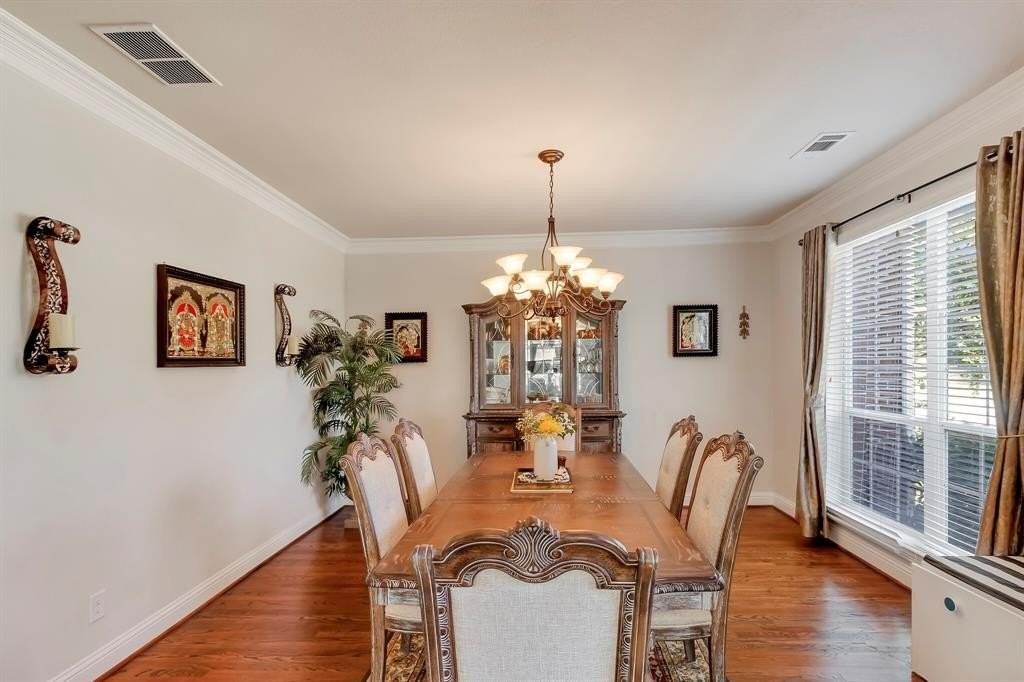 3632 Danbury Ln - Photo 2 of 30