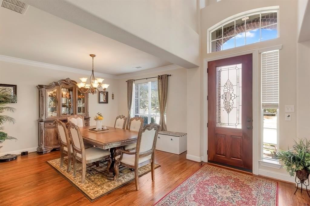 3632 Danbury Ln - Photo 3 of 30