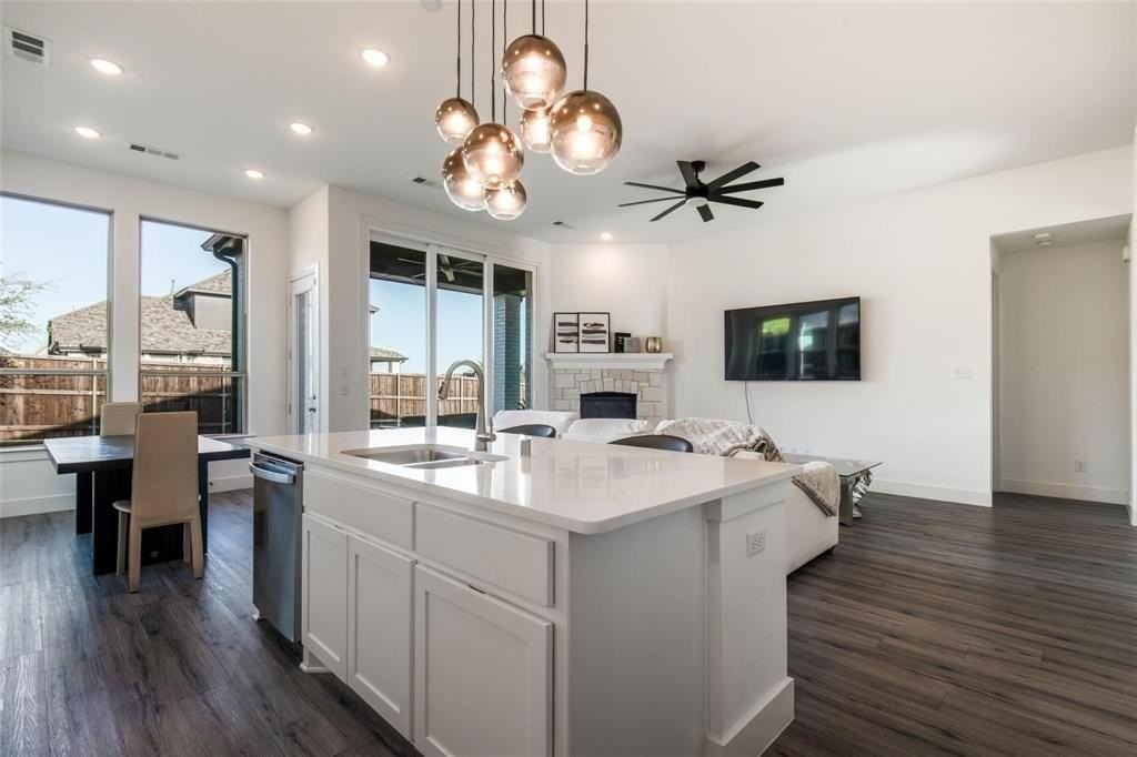 4100 Monterey Pine Pl - Photo 2 of 12