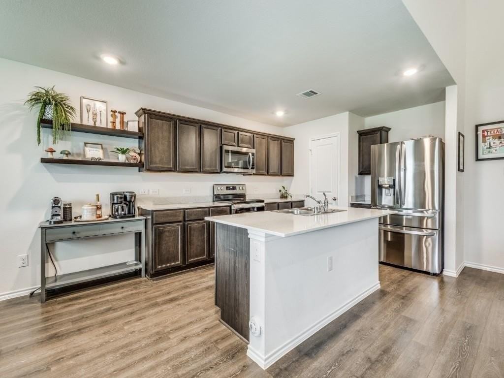 1308 Oak Orchard Ln - Photo 5 of 30