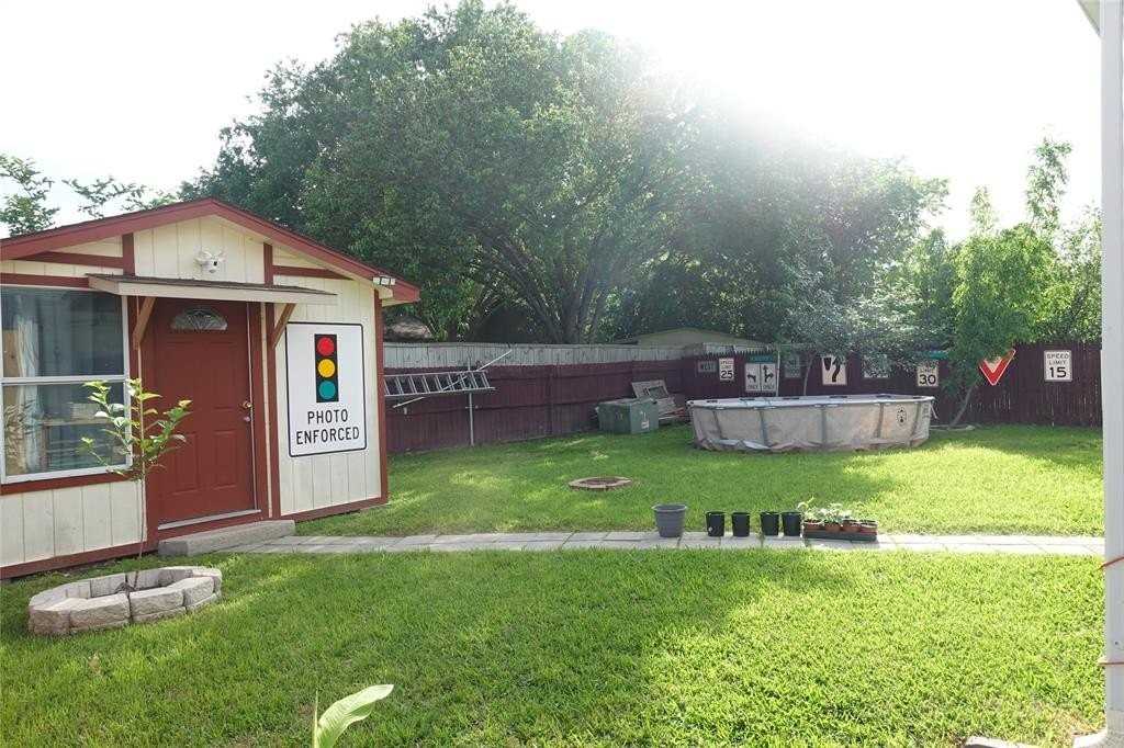 7009 Shadow Bend Dr - Photo 7 of 8