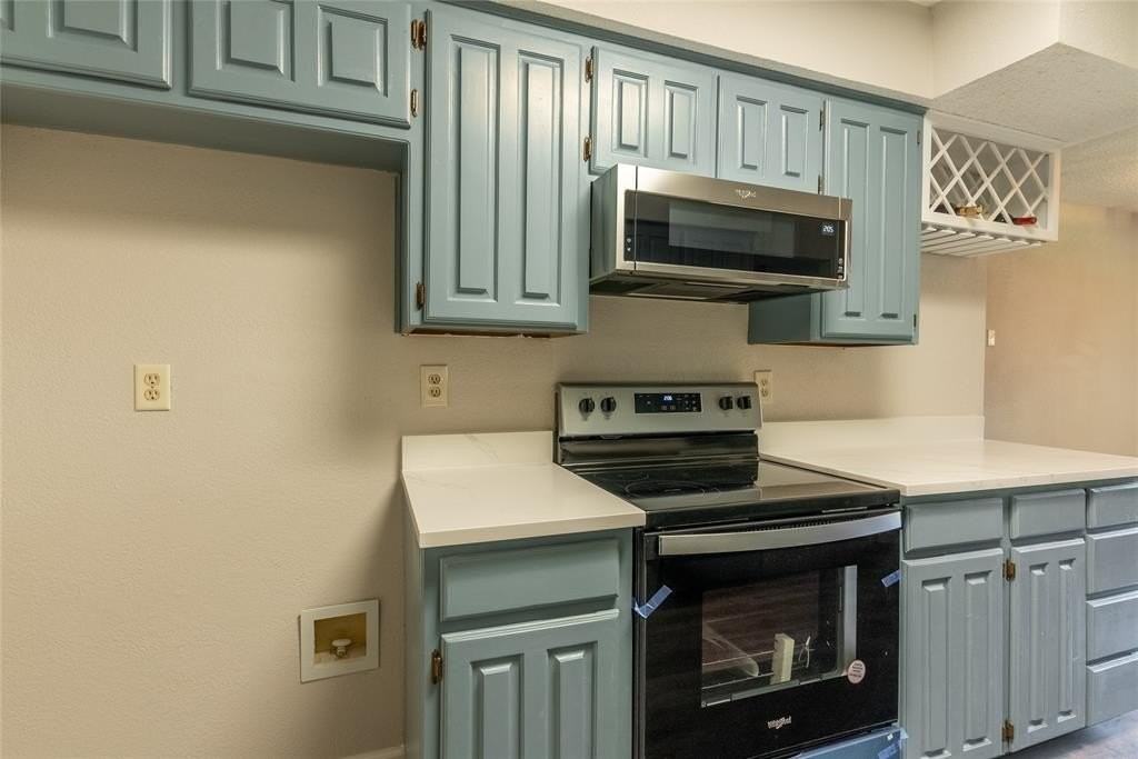 5201 Rustle Leaf Dr - Photo 5 of 37