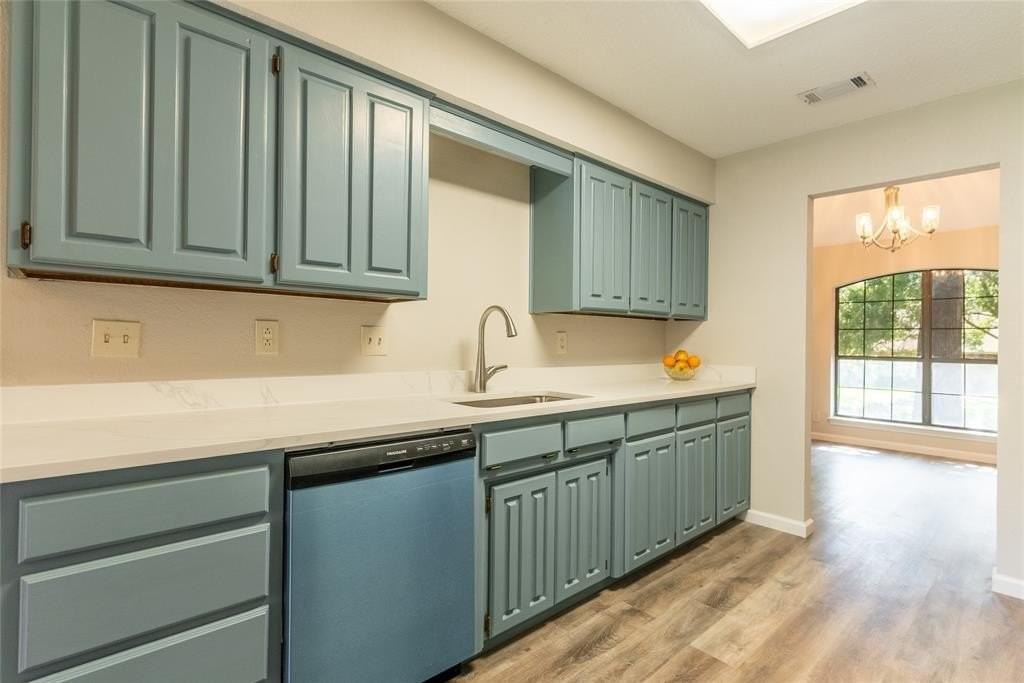 5201 Rustle Leaf Dr - Photo 6 of 37