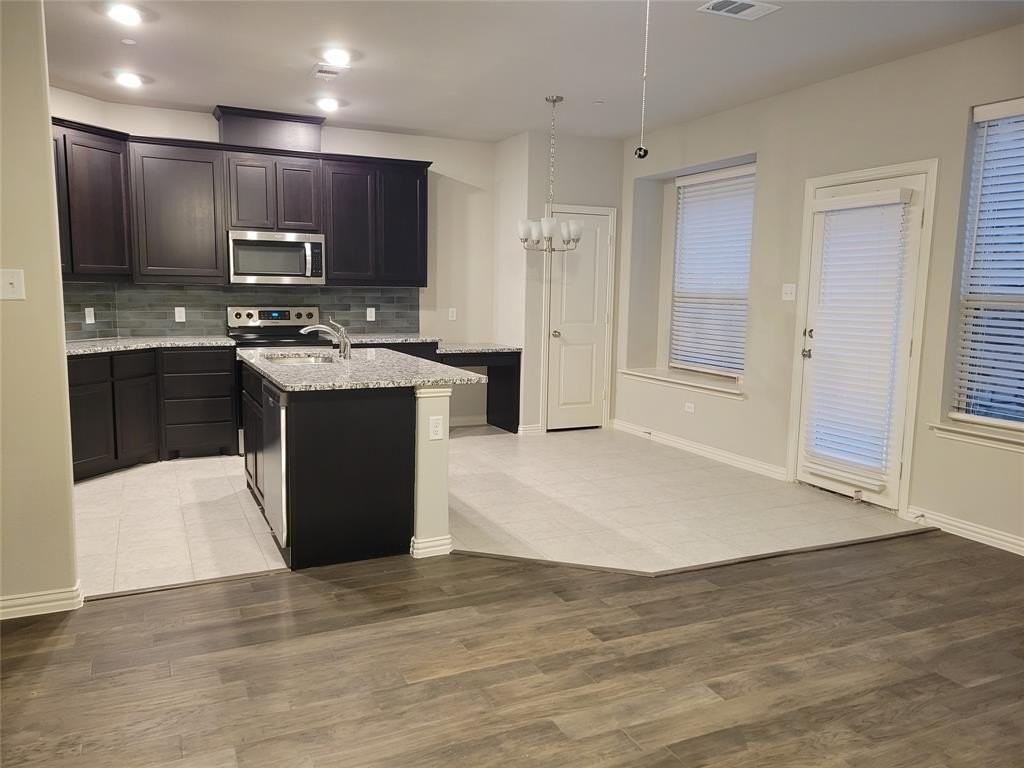 4419 Beaver Ln - Photo 5 of 18