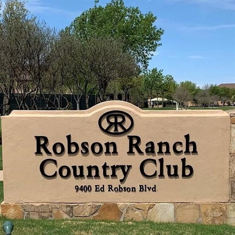 9400 Orangewood Trl - Photo 2 of 21