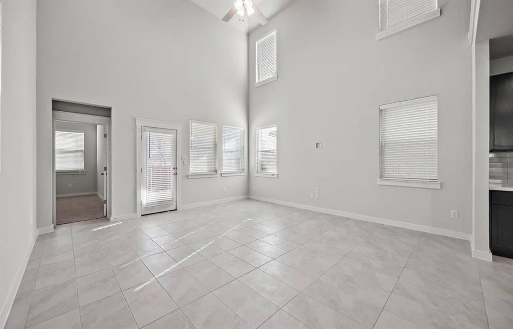 2009 Belvedere St - Photo 3 of 20