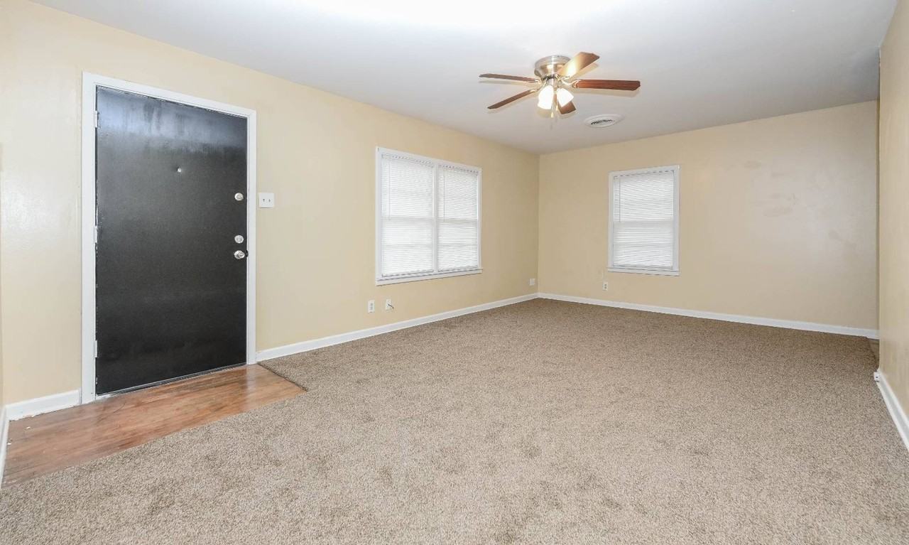 613 N 22nd St - Photo 5 of 17