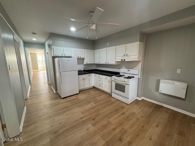 306 3rd St #3 - Photo 6 of 19