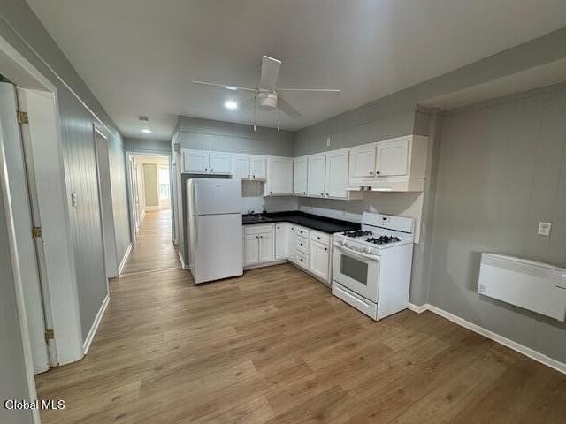 306 3rd St #3 - Photo 7 of 19