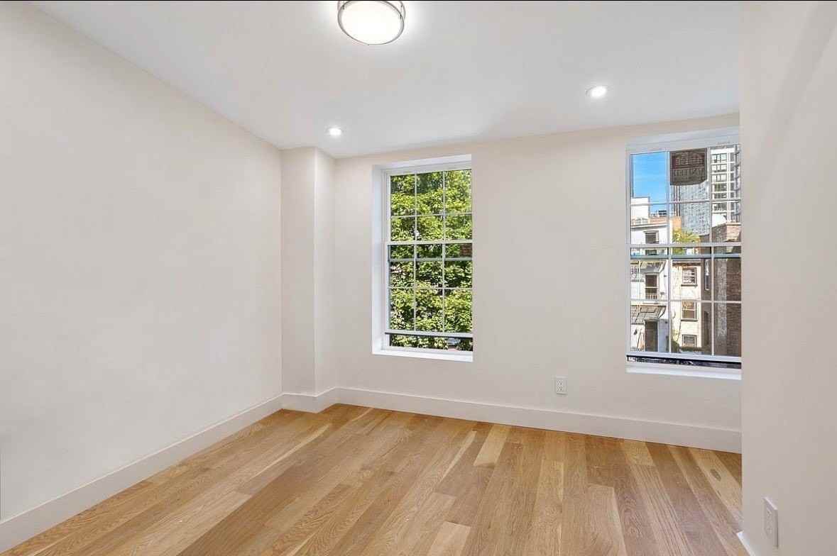 393 Atlantic Ave - Photo 7 of 7