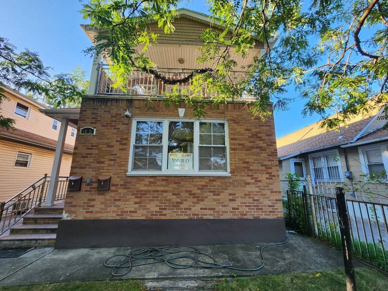 17631 130th Ave #1 - Photo 2 of 44