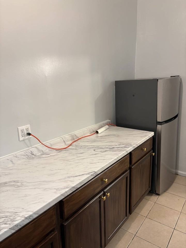 176 E 93rd St - Photo 2 of 11