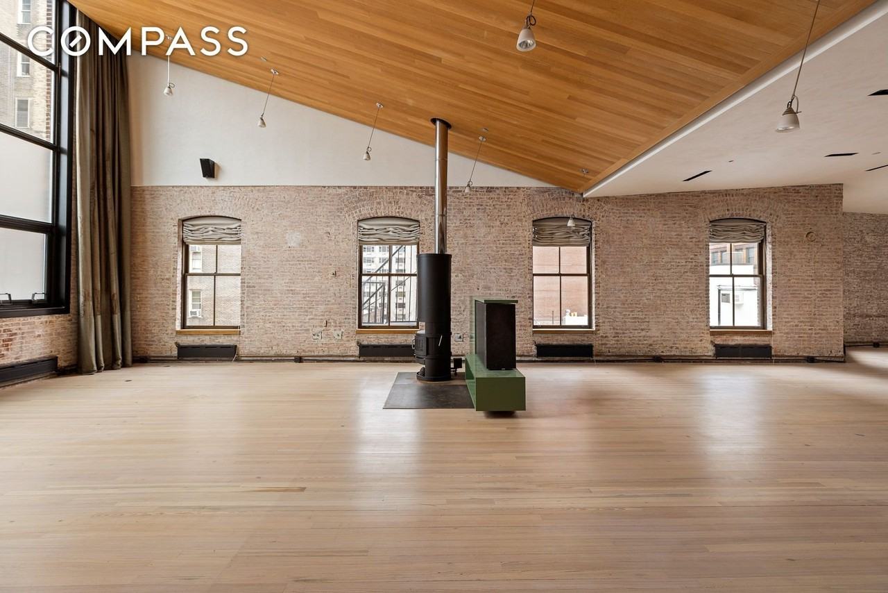 40 W 13th St #7 - Photo 4 of 15