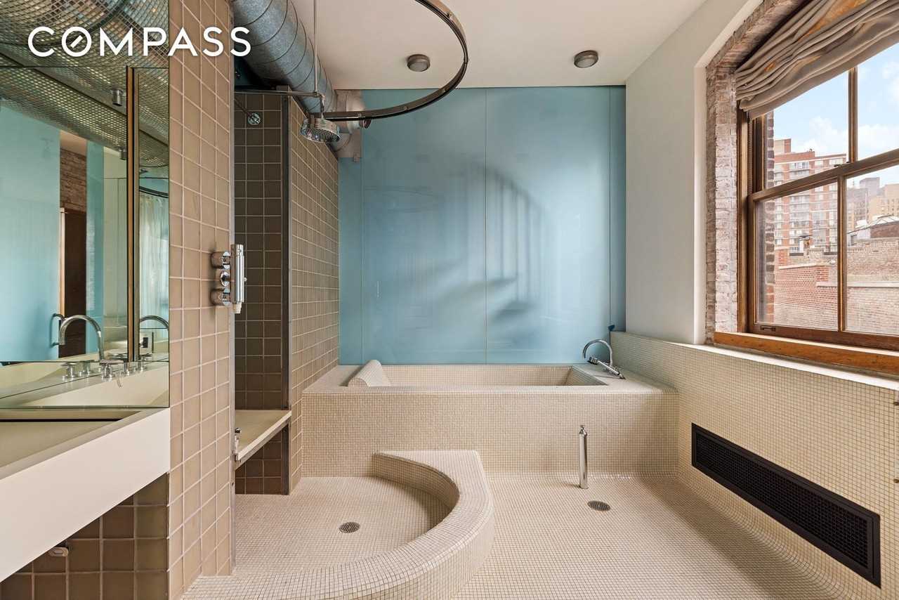 40 W 13th St #7 - Photo 7 of 15