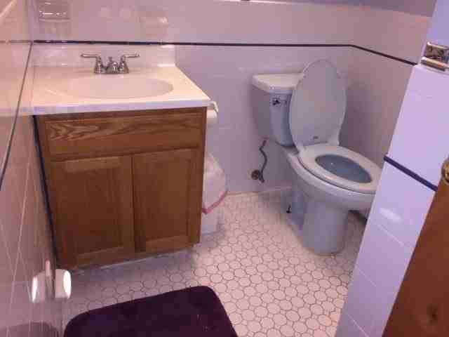 9 Yorkshire Ave - Photo 6 of 10