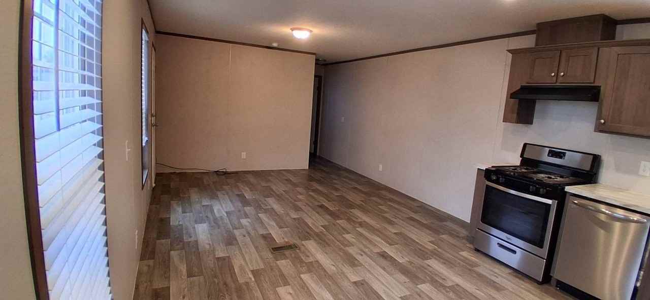 1191 W Michelle Way #13 - Photo 2 of 8