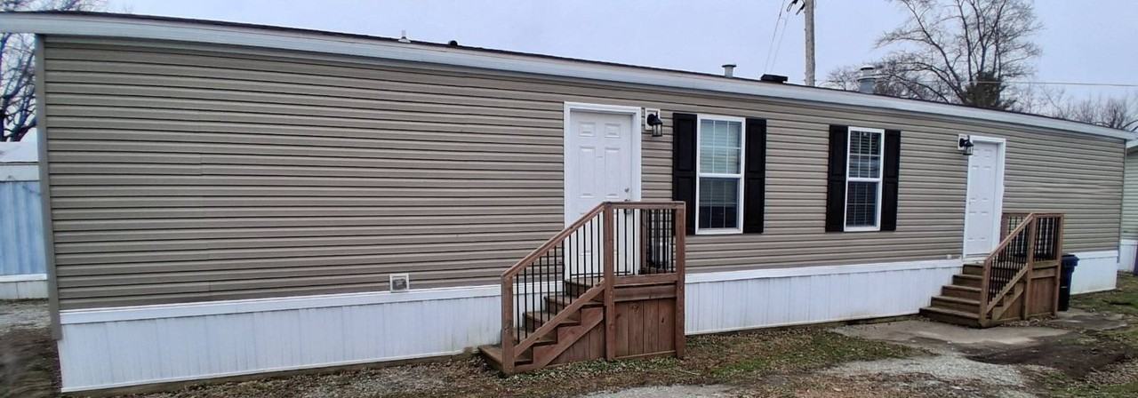 1191 W Michelle Way #13 - Photo 4 of 8