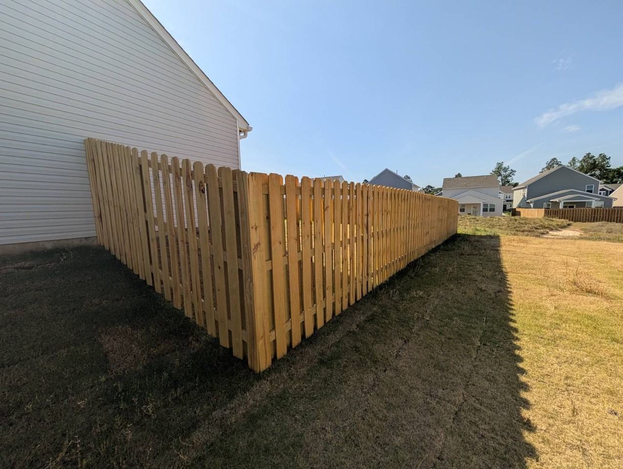 985 Tess St - Photo 2 of 28