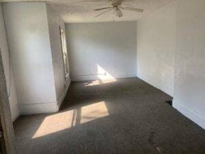 806 Prospect Ave Sw - Photo 3 of 7