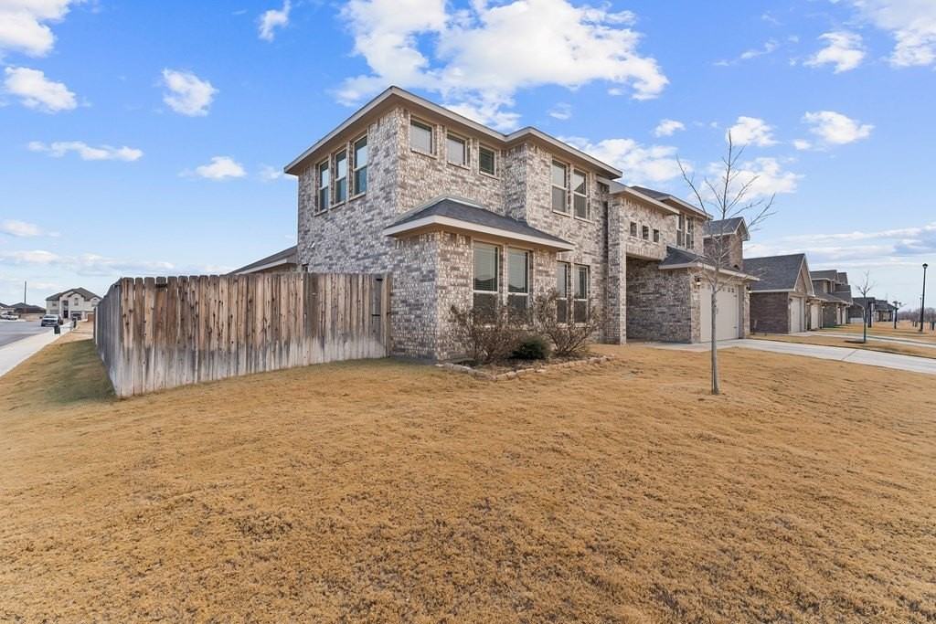 6020 Sunny Stone Dr - Photo 2 of 28