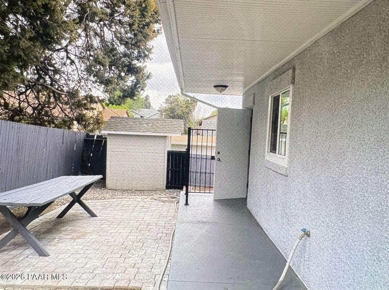 135 S Arizona Ave #1-2 - Photo 6 of 6