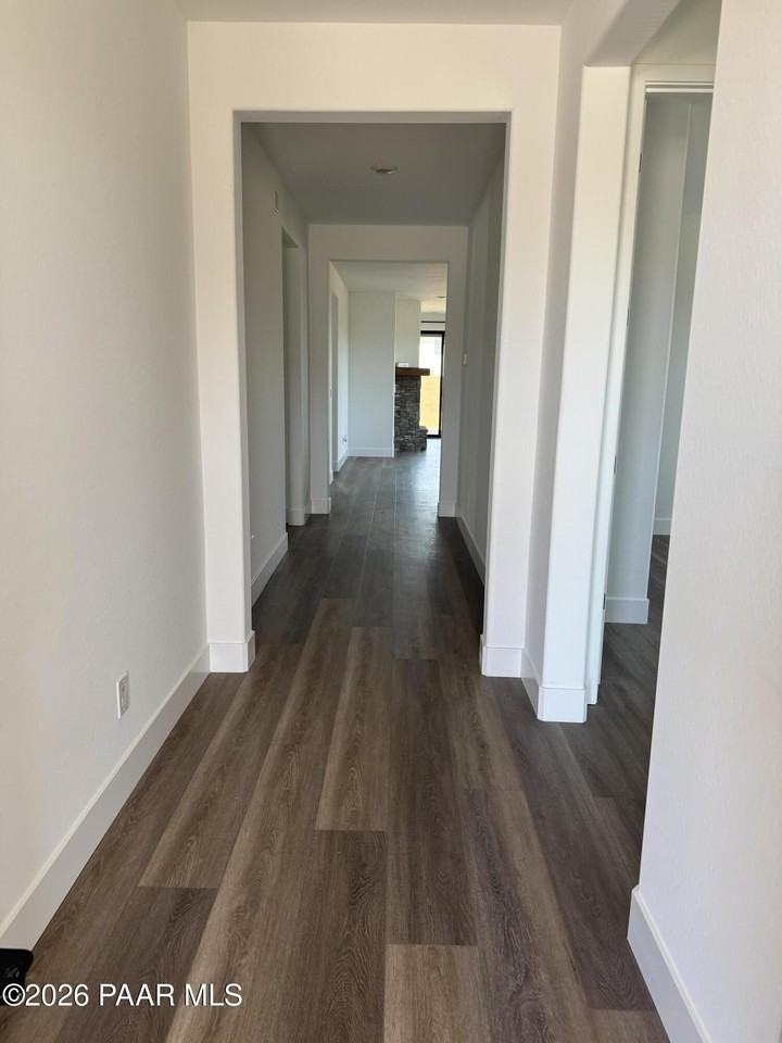 6155 Summit Trl - Photo 6 of 22