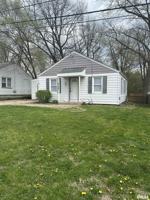 featured image of 5106 N Glen Elm Dr