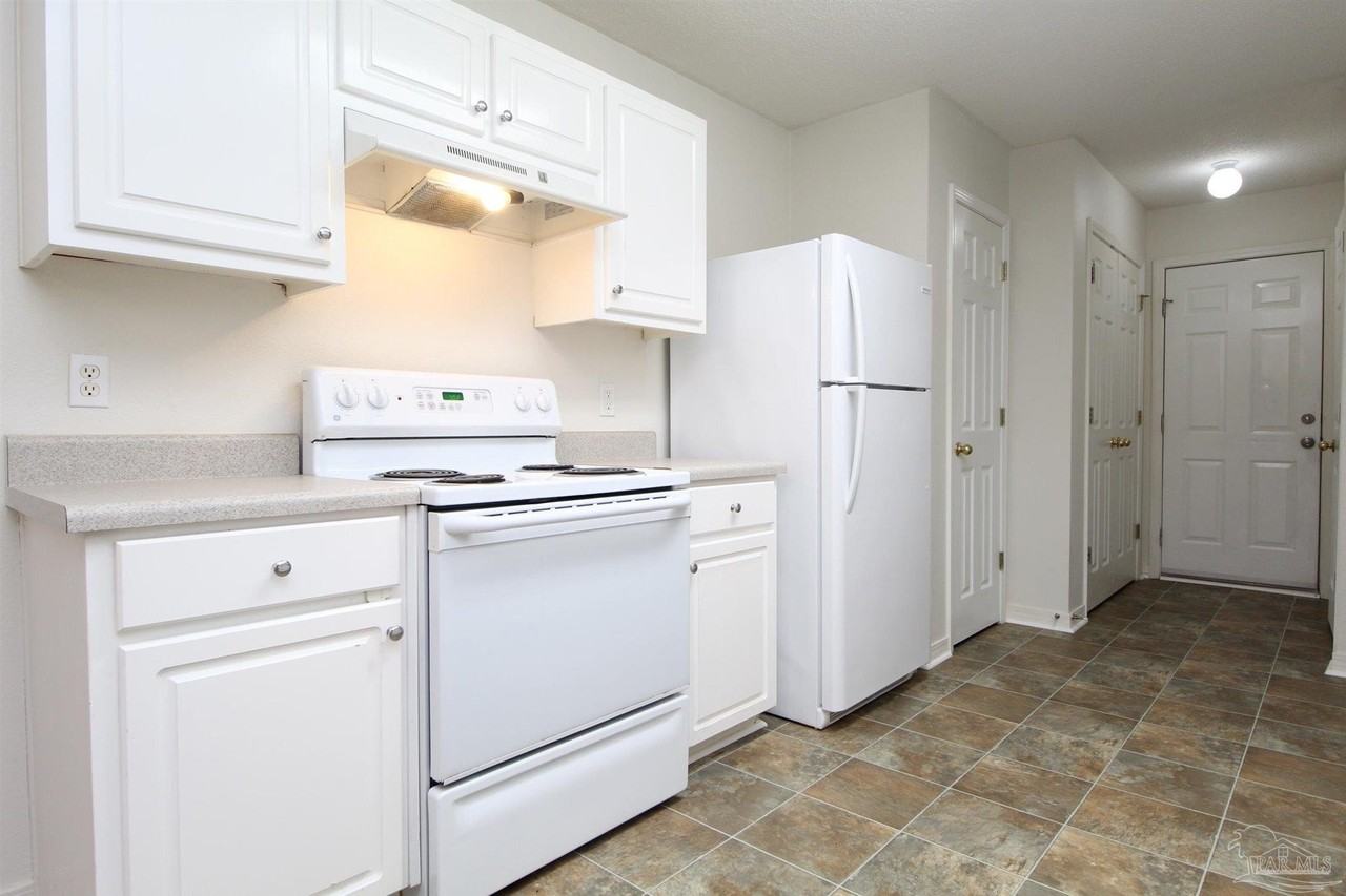 6209 Cottage Woods Dr - Photo 7 of 17