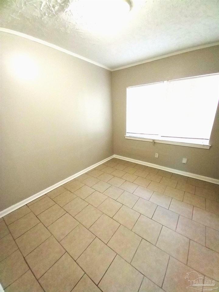 9 Besma Dr - Photo 5 of 9