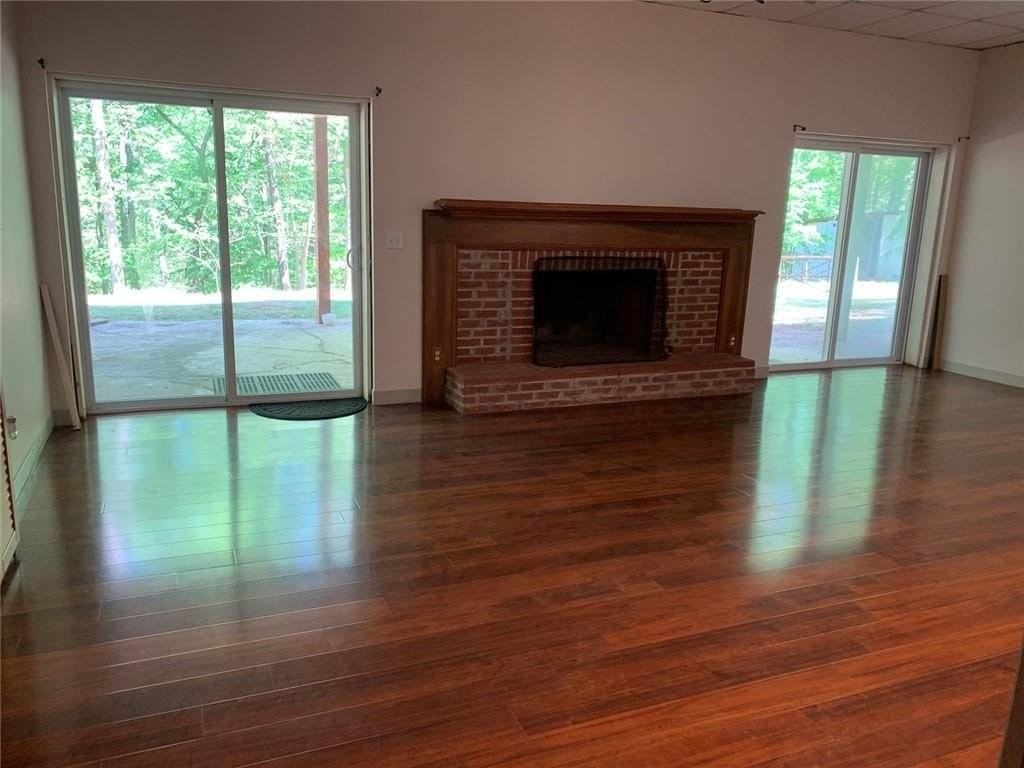 1615 Oklahoma Dr - Photo 3 of 9