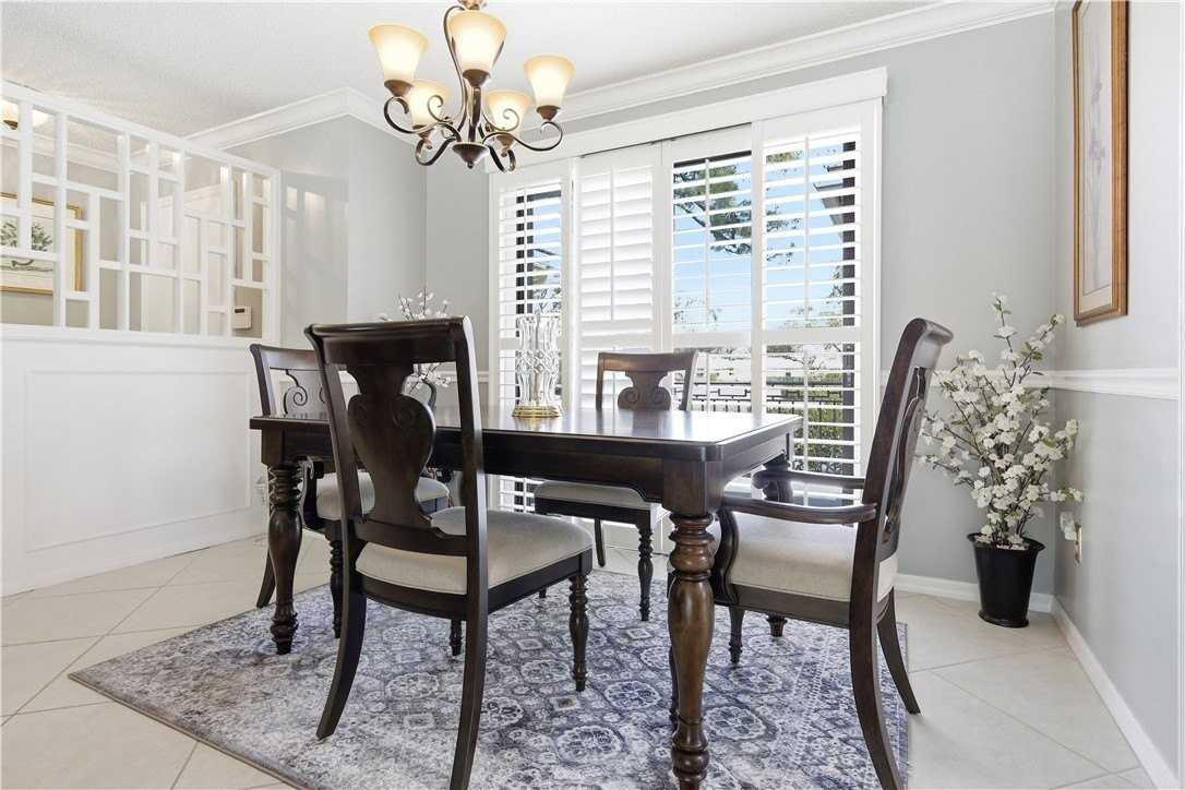 106 Prestwick Cir - Photo 4 of 30