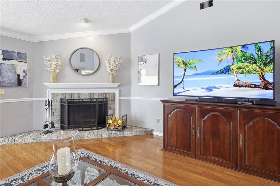 106 Prestwick Cir - Photo 6 of 30