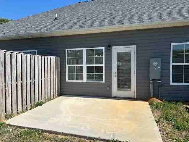 403 Bellingham Dr Ne - Photo 2 of 16