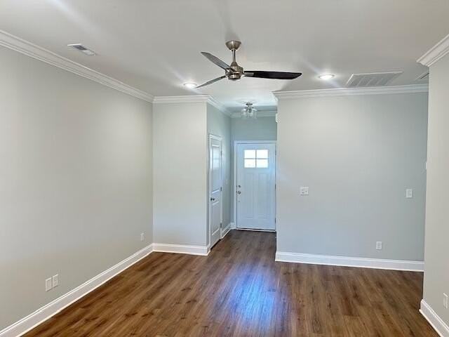 403 Bellingham Dr Ne - Photo 4 of 16