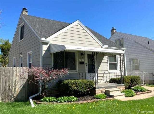 1517 E Chesterfield St - Photo 3 of 27