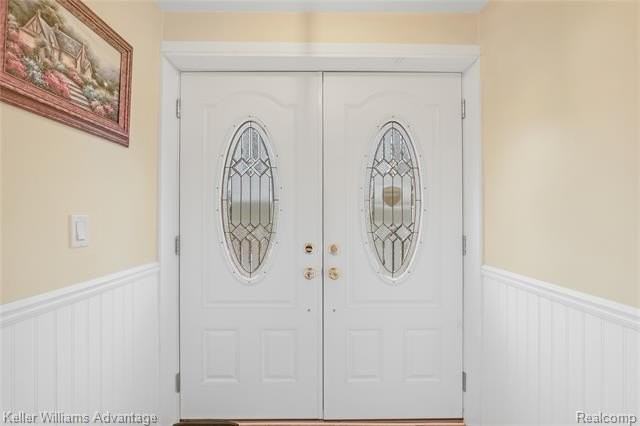 6103 Park Lake Rd - Photo 2 of 35