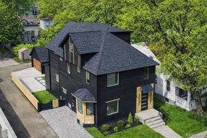 featured image of 125 N Washington Ave