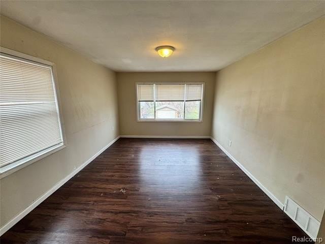 3785 12th St - Photo 5 of 8