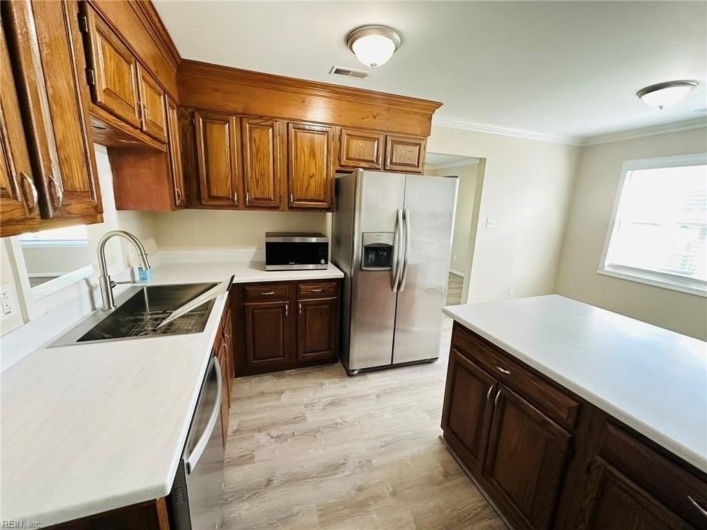 1605 Kepler Bnd - Photo 2 of 23