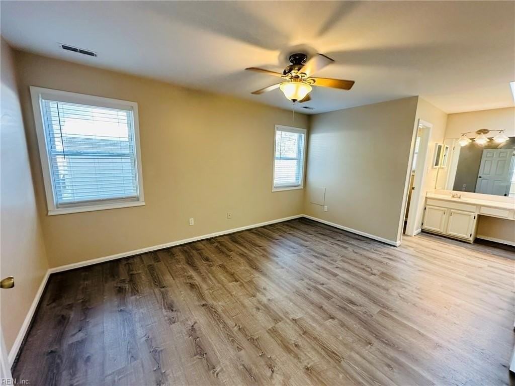 1605 Kepler Bnd - Photo 7 of 23