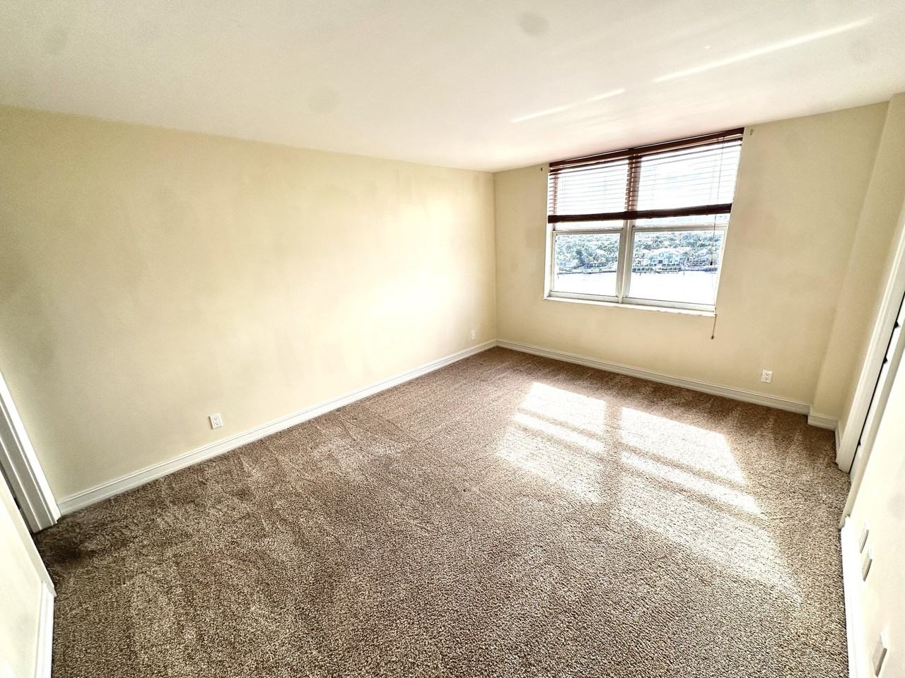 1 Las Olas Cir #1009 - Photo 7 of 50