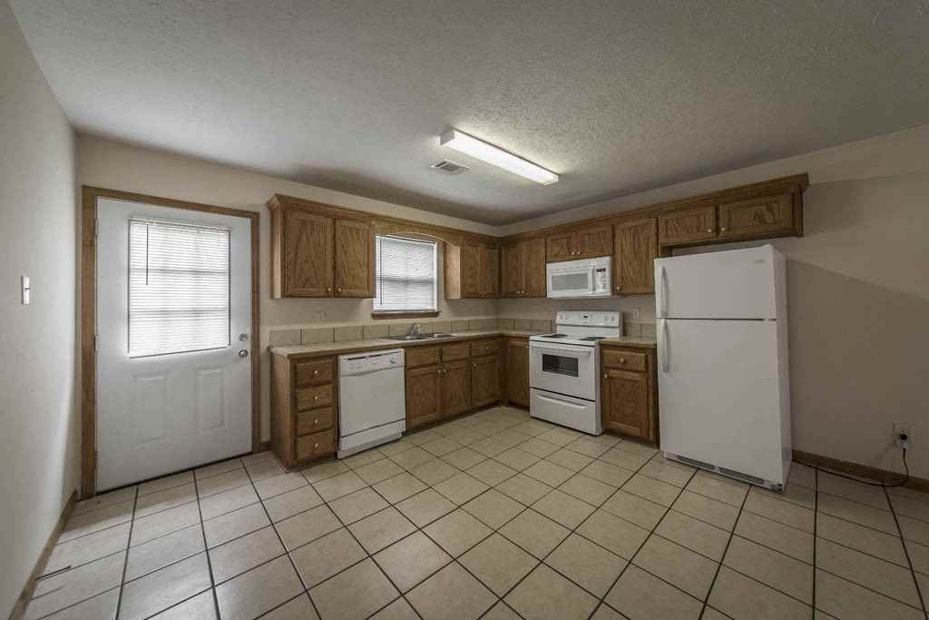 40 Marie Ln #1 - Photo 3 of 14