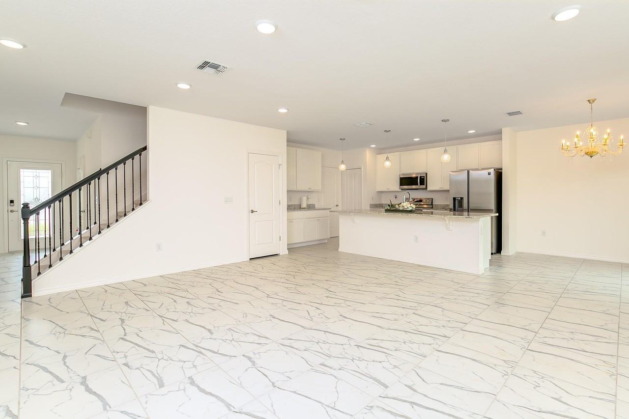 10858 Sw Vasari Way - Photo 6 of 26