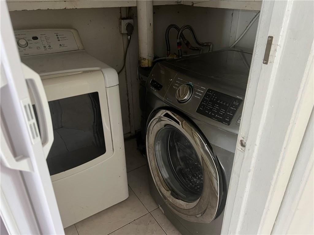 10 Nw 19th St - Photo 3 of 13