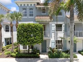 featured image of 1365 Via De