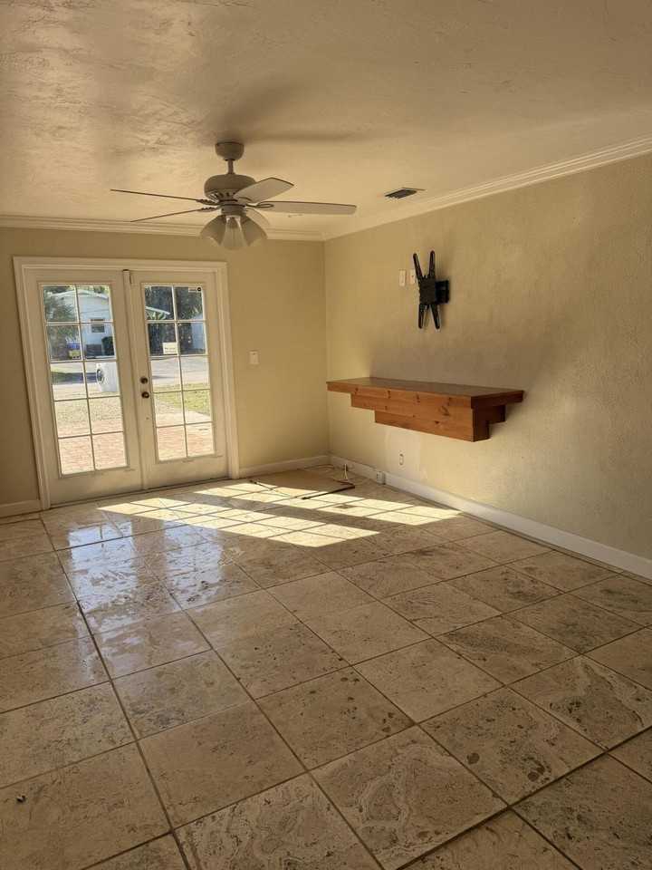 2565 Old Donald Ross Rd - Photo 6 of 20