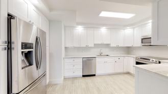 3980 Oaks Clubhouse Dr #407 - Photo 1 of 1